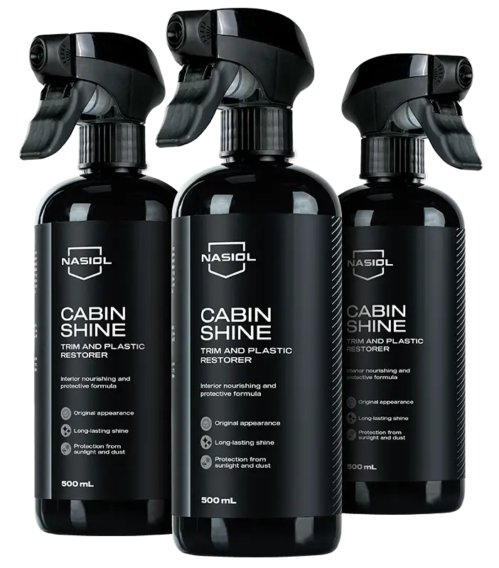 車内のプラスチックを紫外線から守るNASIOL(ナシオール)CABIN SHINE